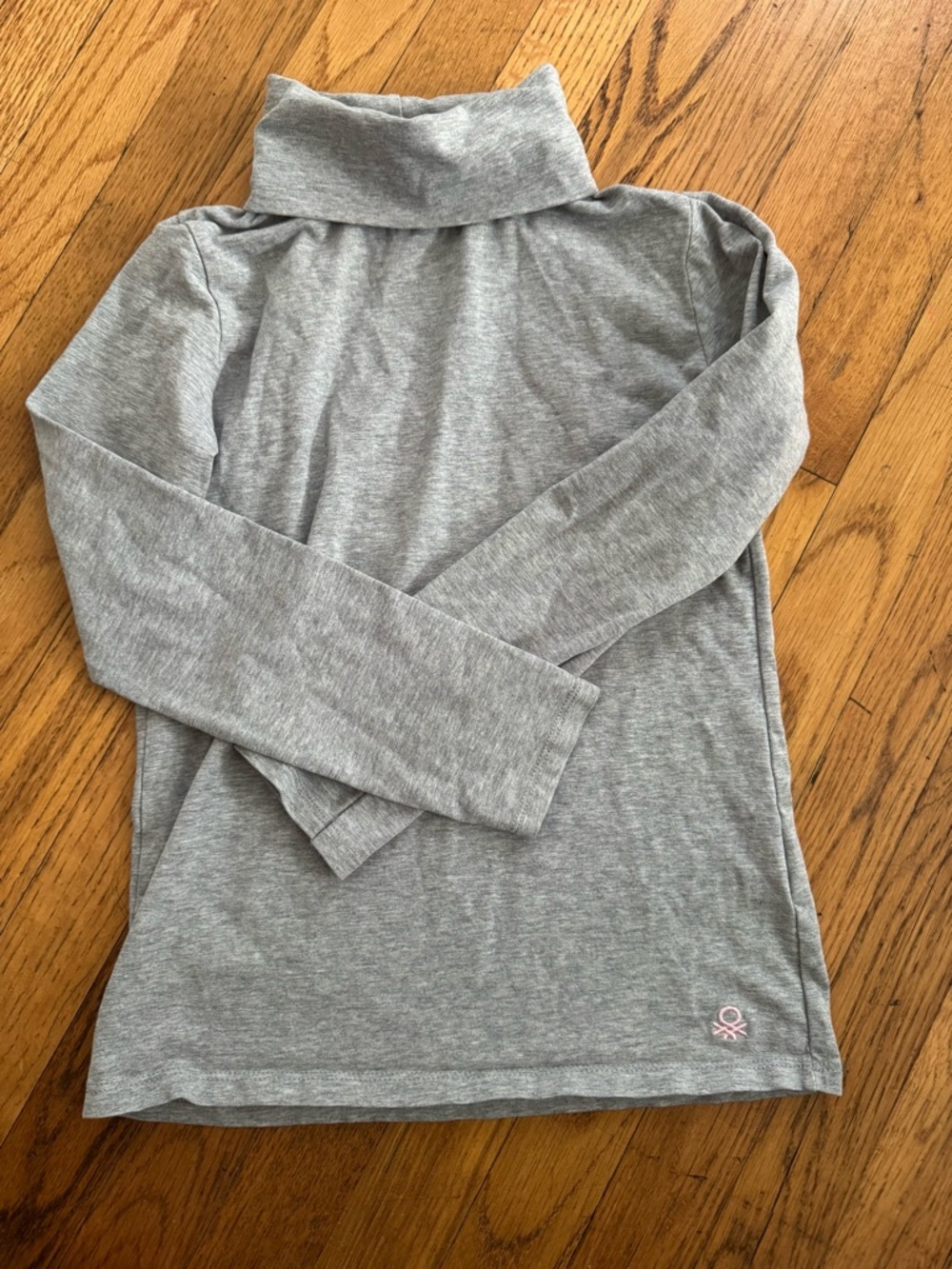 United Colors Of Benetton Light Gray Girls' Turtleneck Long Sleeve Tee sz L 8-9